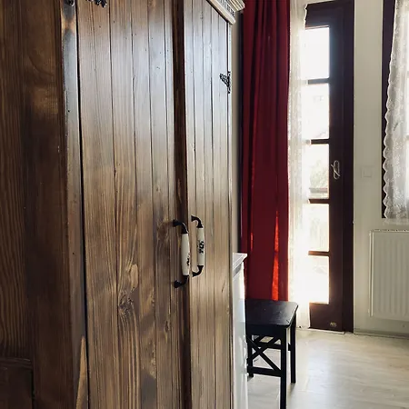 Erol - Sadece Yetişkin Otel Ayvalı