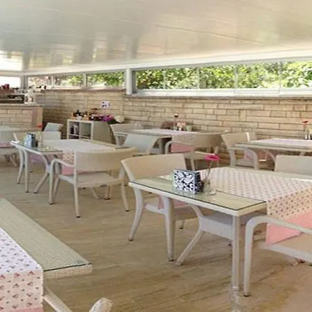 Erol - Sadece Yetişkin Otel