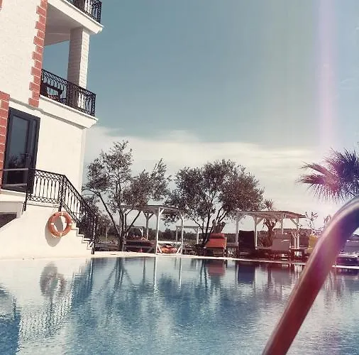 Erol - Adult Only Ayvalı