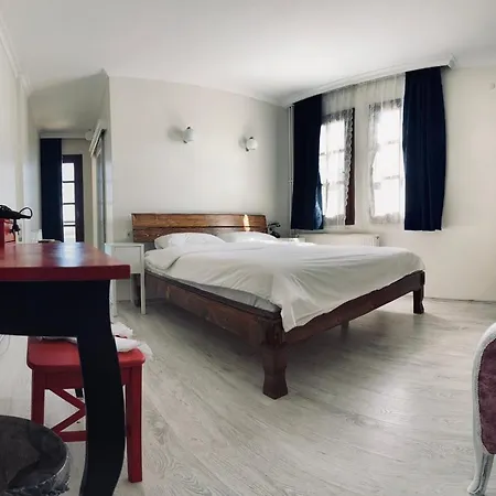 Erol - Adult Only Hotel